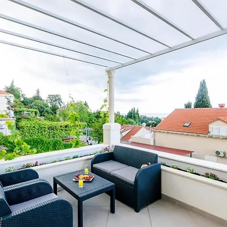 Miracle - Studio With Terrace And City View Apartman *