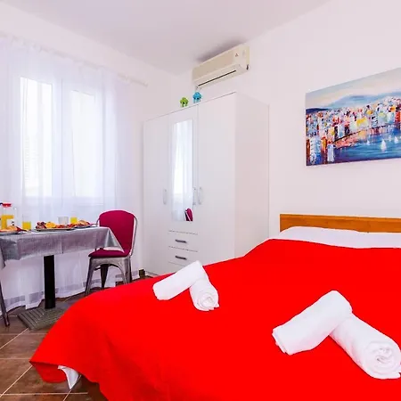 Miracle - Studio With Terrace And City View Апартаменты